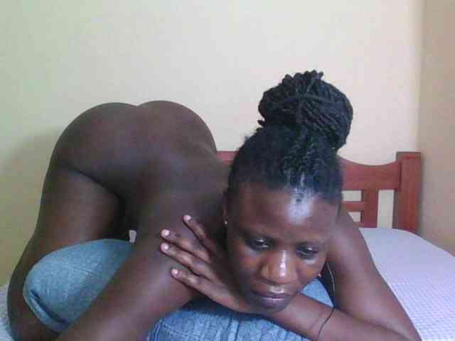 Babyrozzilah webcam