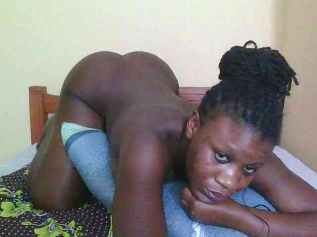 Babyrozzilah webcam