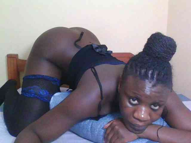 Babyrozzilah webcam