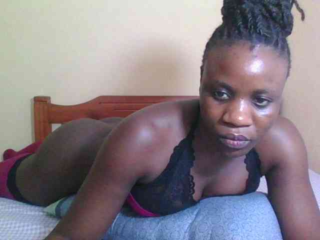Babyrozzilah webcam