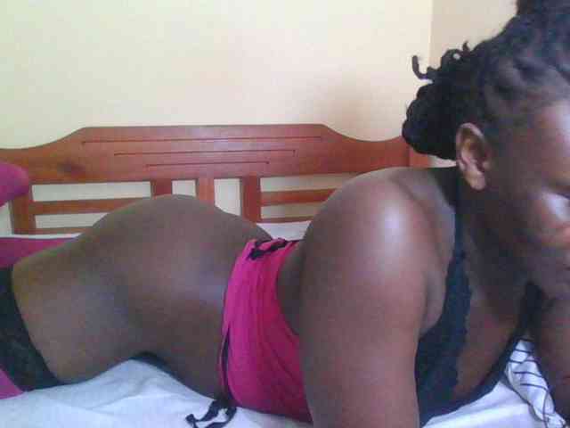 Babyrozzilah webcam