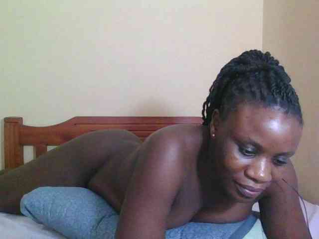 Babyrozzilah webcam