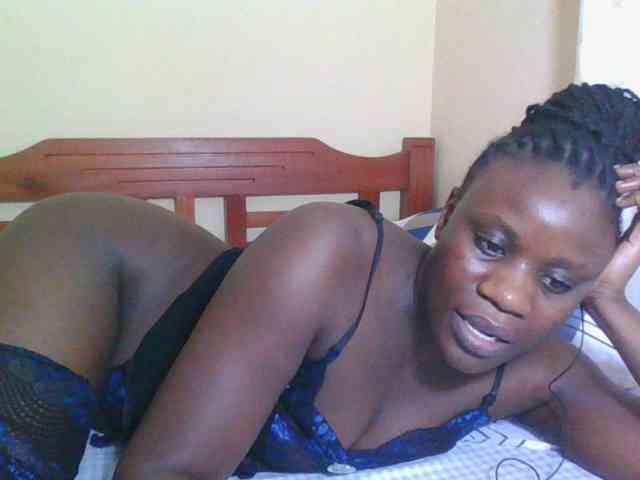 Babyrozzilah webcam
