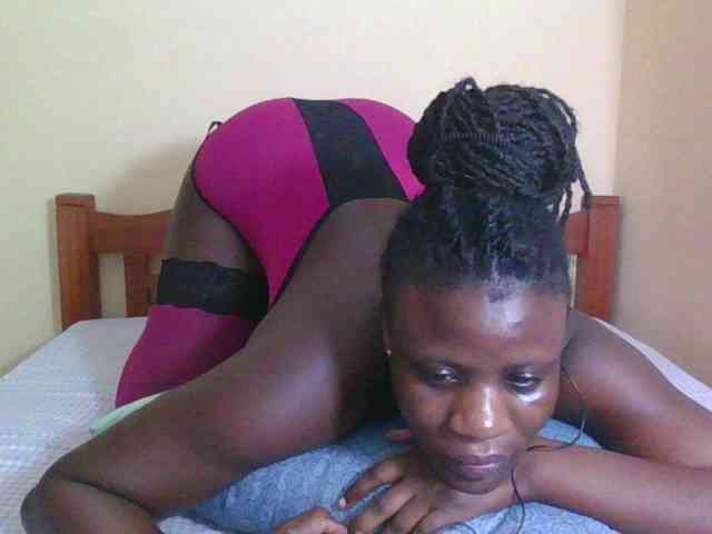 Babyrozzilah webcam