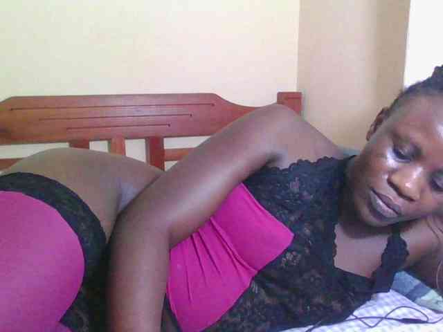Babyrozzilah webcam