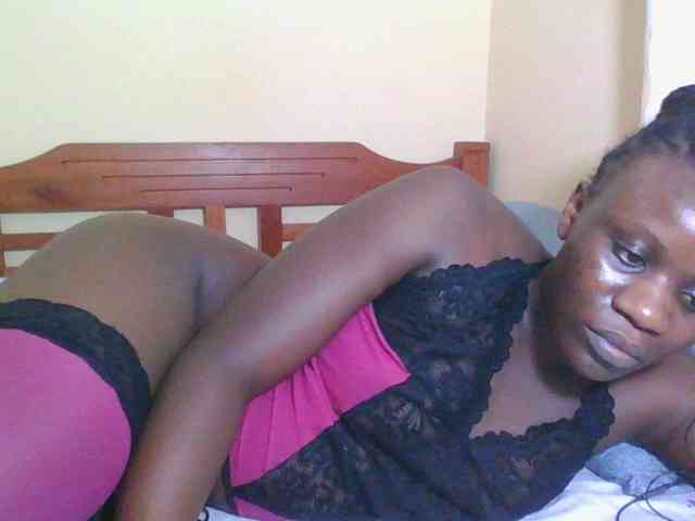 Babyrozzilah webcam