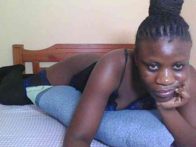 Babyrozzilah webcam