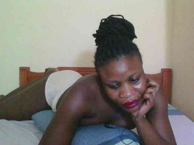Babyrozzilah webcam