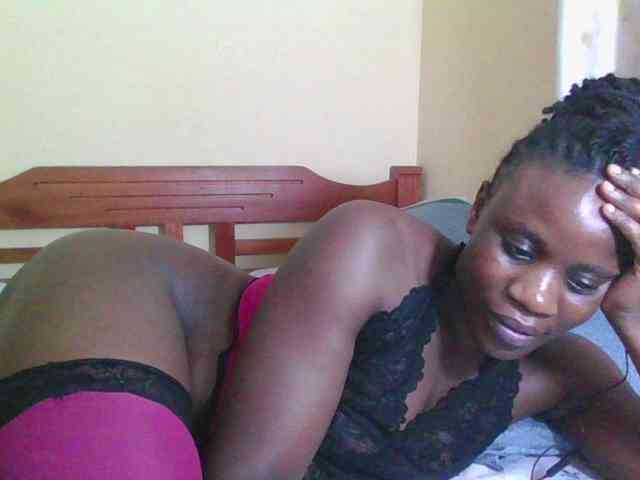 Babyrozzilah webcam