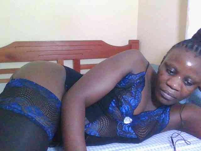 Babyrozzilah webcam