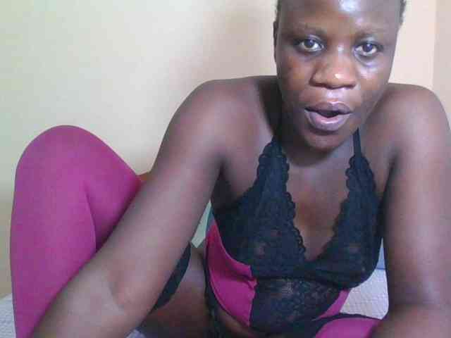 Babyrozzilah webcam