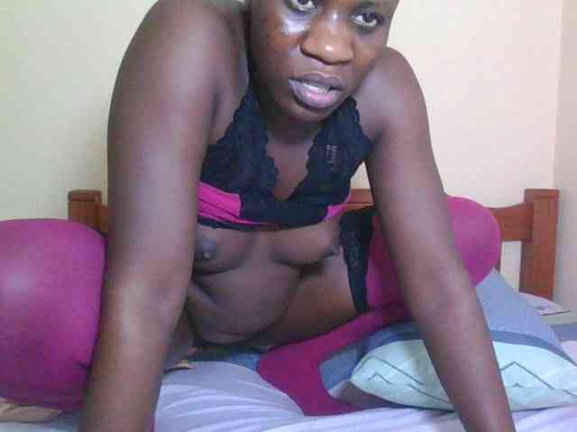 Babyrozzilah webcam