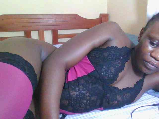 Babyrozzilah webcam
