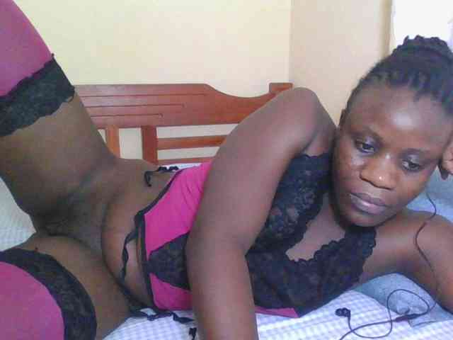 Babyrozzilah webcam
