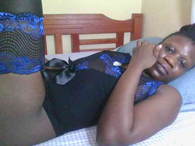 Babyrozzilah webcam