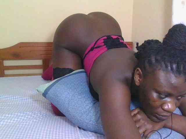 Babyrozzilah webcam