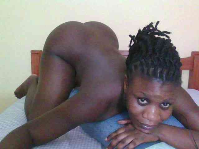 Babyrozzilah webcam