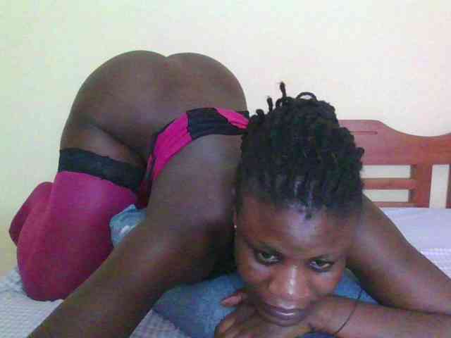 Babyrozzilah webcam