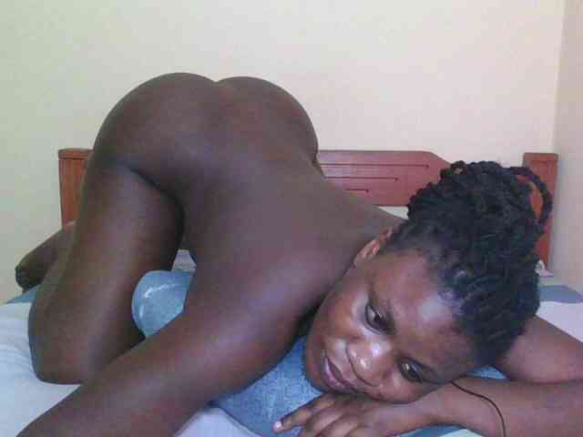 Babyrozzilah webcam