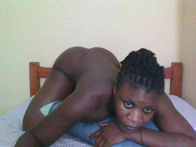 Babyrozzilah webcam
