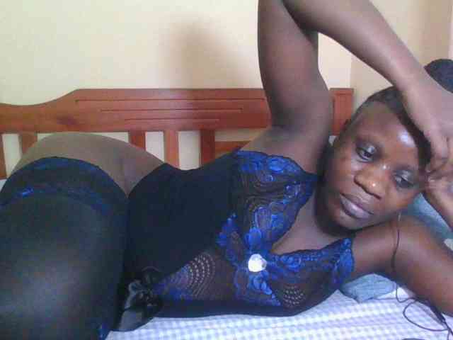 Babyrozzilah webcam