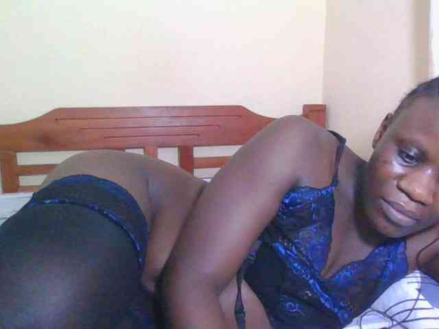Babyrozzilah webcam