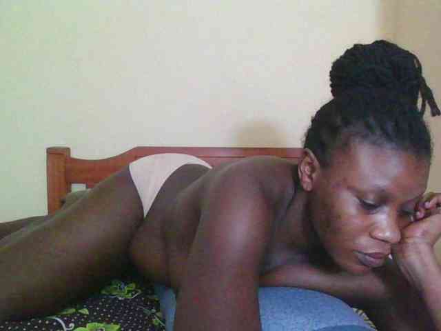 Babyrozzilah webcam
