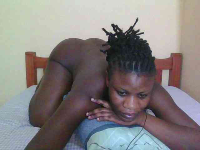 Babyrozzilah webcam