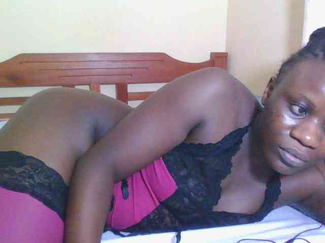 Babyrozzilah webcam
