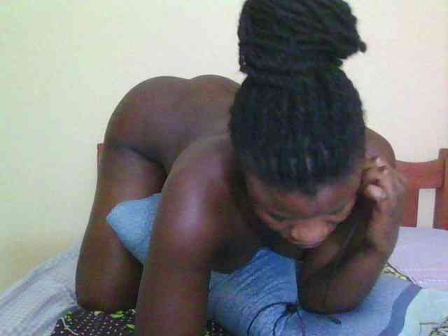 Babyrozzilah webcam