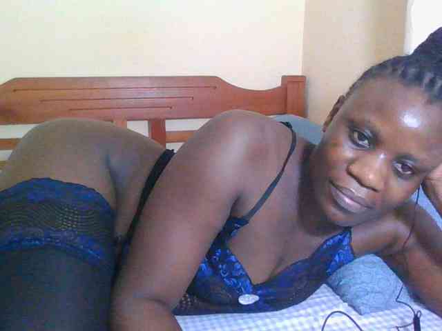 Babyrozzilah webcam