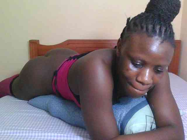 Babyrozzilah webcam