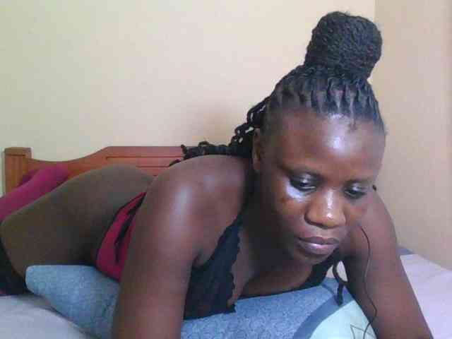 Babyrozzilah webcam