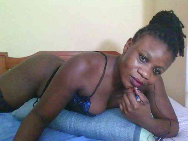Babyrozzilah webcam