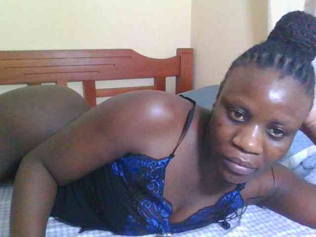 Babyrozzilah webcam