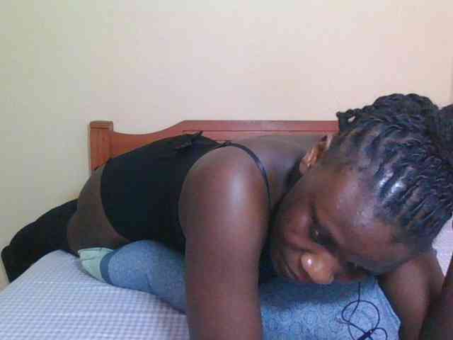 Babyrozzilah webcam