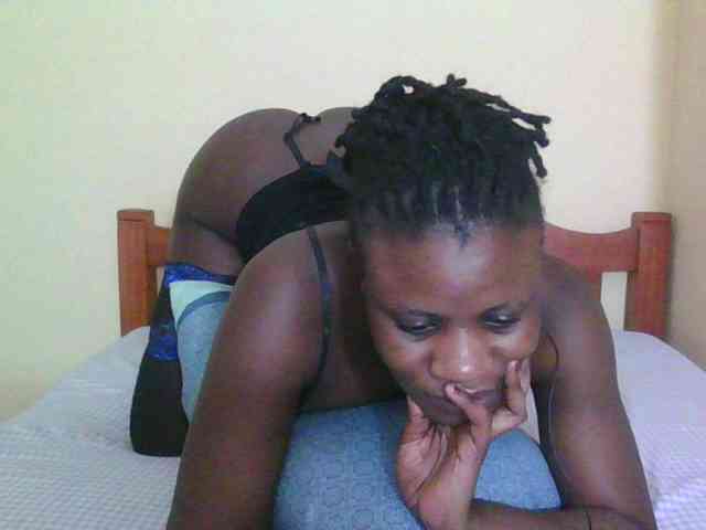 Babyrozzilah webcam