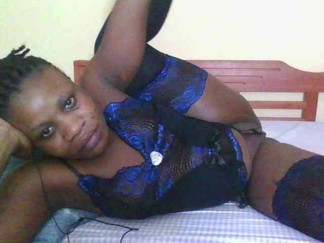 Babyrozzilah webcam