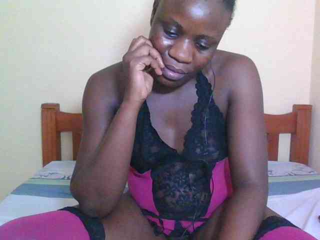 Babyrozzilah webcam