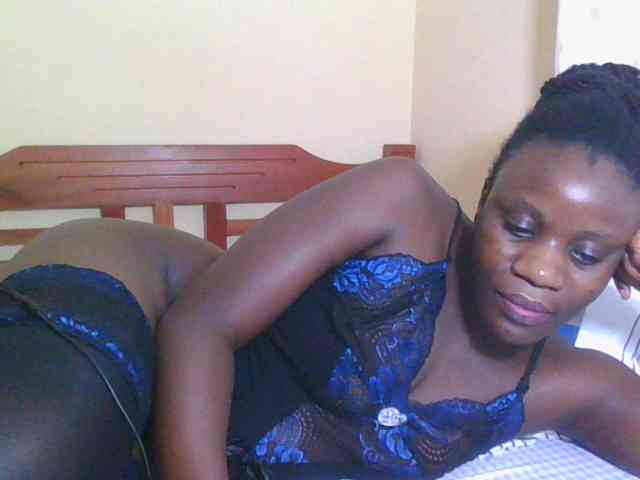 Babyrozzilah webcam