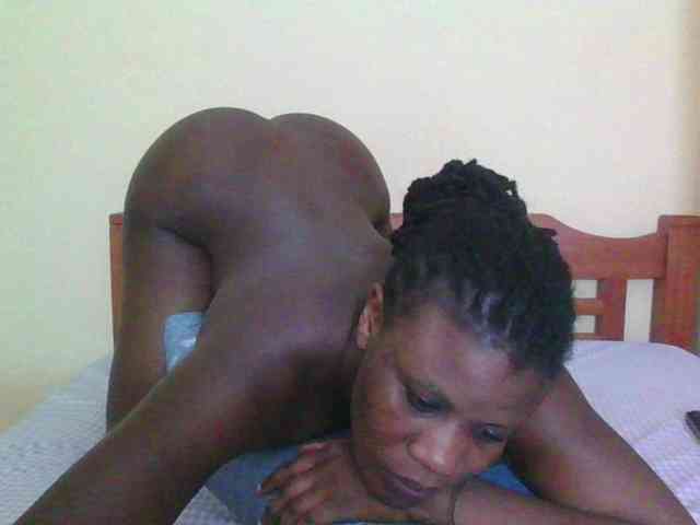 Babyrozzilah webcam