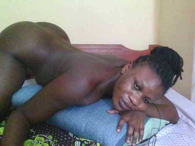 Babyrozzilah webcam