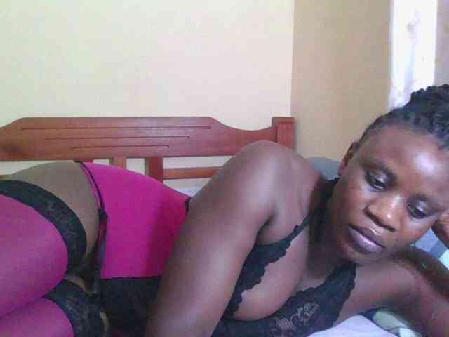 Babyrozzilah webcam