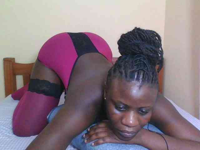 Babyrozzilah webcam