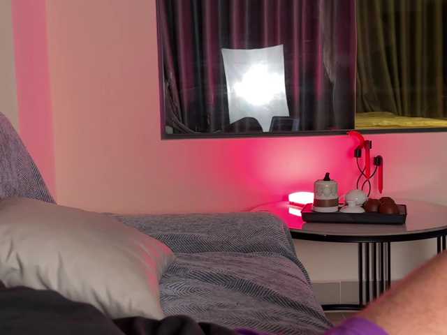 FlyingDutchmana live cam on BongaCams