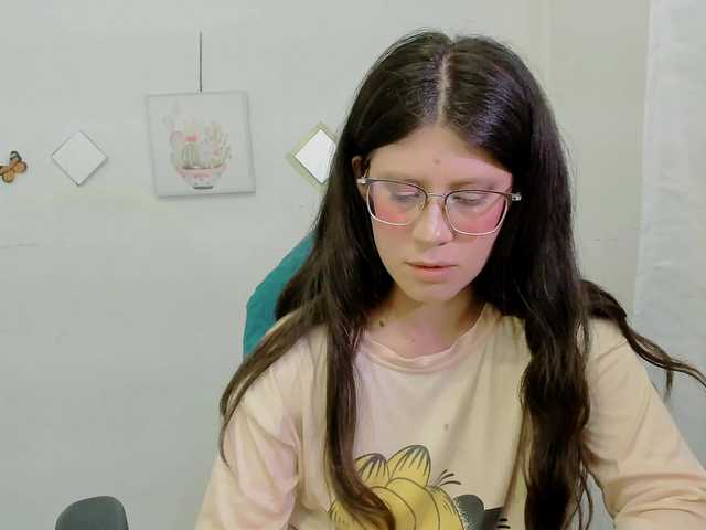 ZooeyBelair live cam on BongaCams