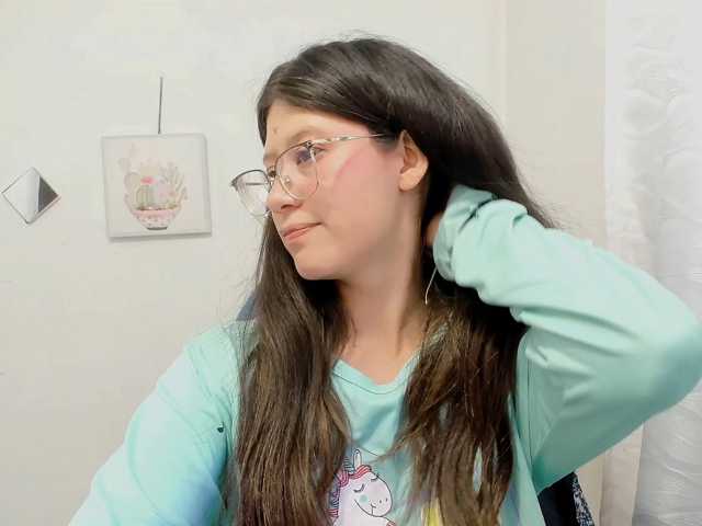 ZooeyBelair live cam on BongaCams