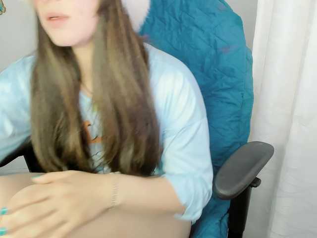 ZooeyBelair's BongaCams show and profile