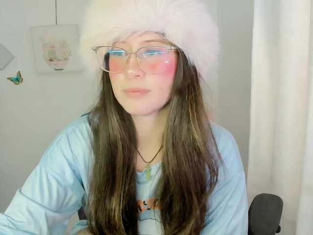 ZooeyBelair's BongaCams show and profile