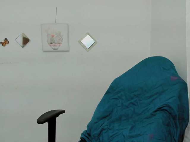 ZooeyBelair live cam on BongaCams